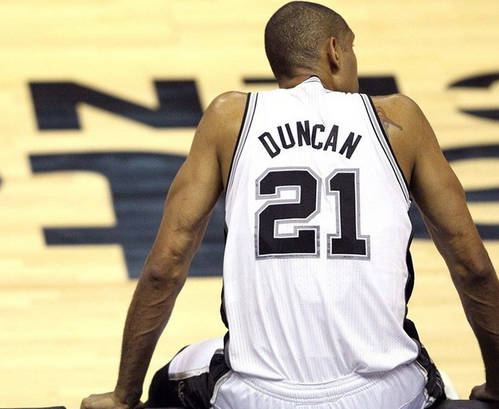 应替代主裁 应替代主裁